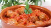 Albóndigas con salsa de tomate