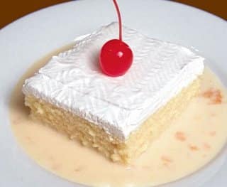 Pastel Tres-Leches