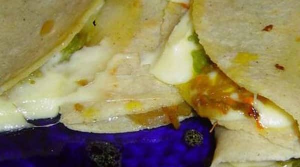 Quesadillas de Flor de Calabaza