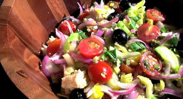 Panzanella de la Toscana