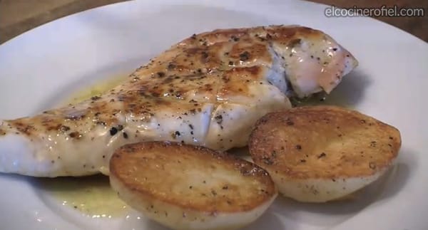 Pechuga de Pollo a la Parrilla con Patatas Fondant