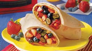 Burritos relleno de frutas del bosque