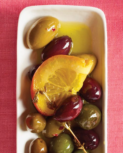 Aceitunas adobadas con fruta y finas hierbas