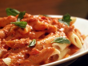 Pasta penne, con salsa vodka  