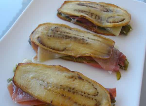 Montaditos de Berenjenas Serranas