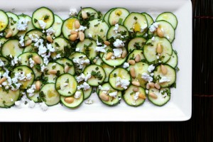 Carpaccio de calabacín, con un toque de feta 