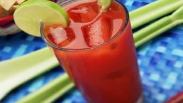 Jugo de Tomate para Reducir el Colesterol