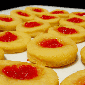 Galletas de Papa con Mermelada de Tomate