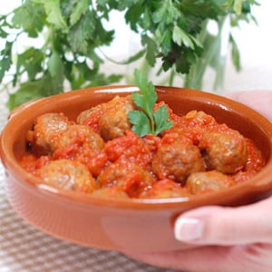 Albóndigas con Salsa de Tomate