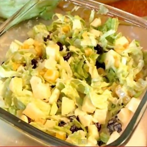 Ensalada de Manzana con Lechuga