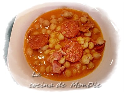 Garbanzos con chorizo