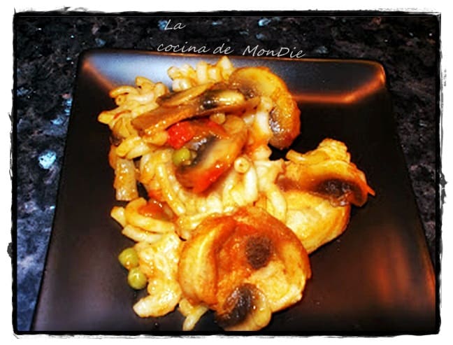 Fideua de pollo