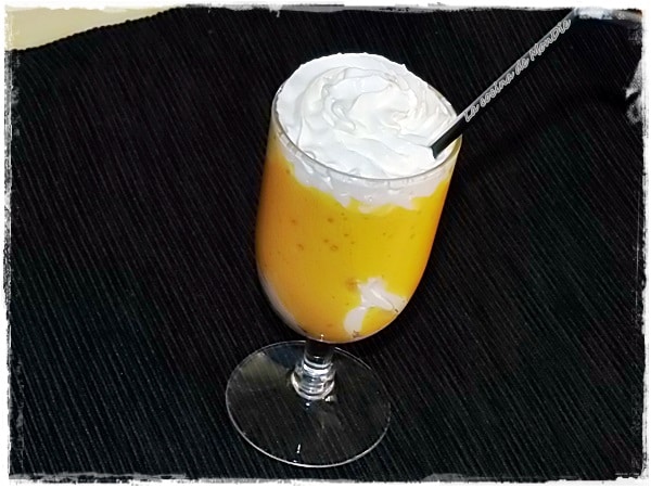 Batido de mango y platano