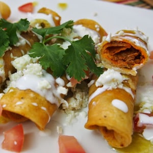 Taquitos de Papa con Chorizo