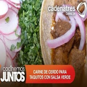 Carne de Cerdo para Taquitos con Salsa de Chile Verde y Cebollitas