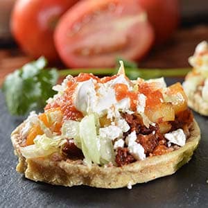 Sopes de Papa con Chorizo