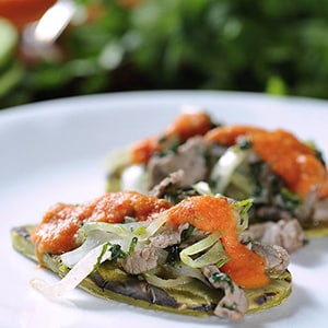 Tacos de Nopales con Bistec