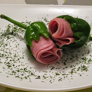 Rosas de Jamón y Pimiento